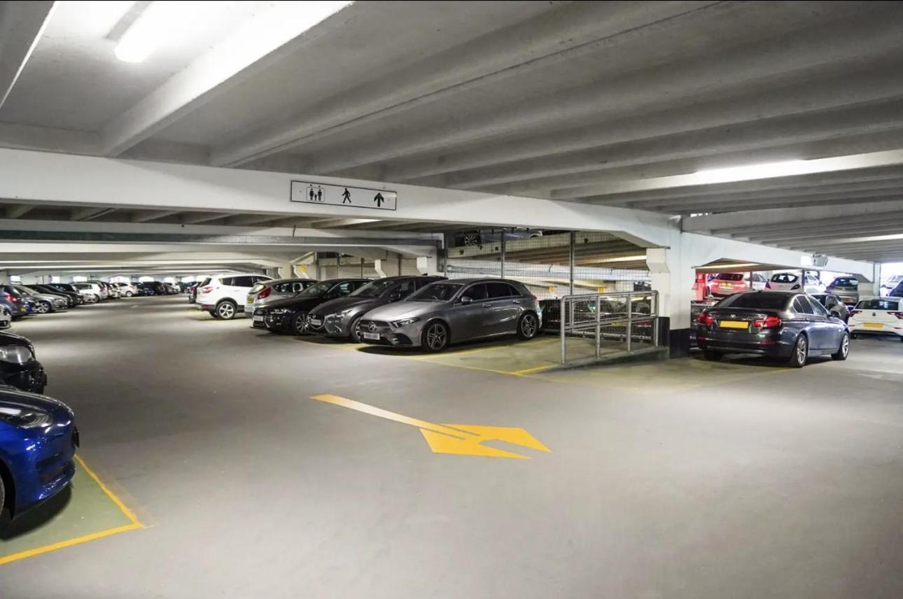Deluxe City Apt Riverside Free Parking No Balcony Leeds  Exterior photo